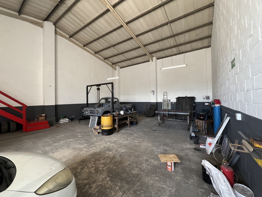To Let commercial Property for Rent in Fisantekraal Western Cape